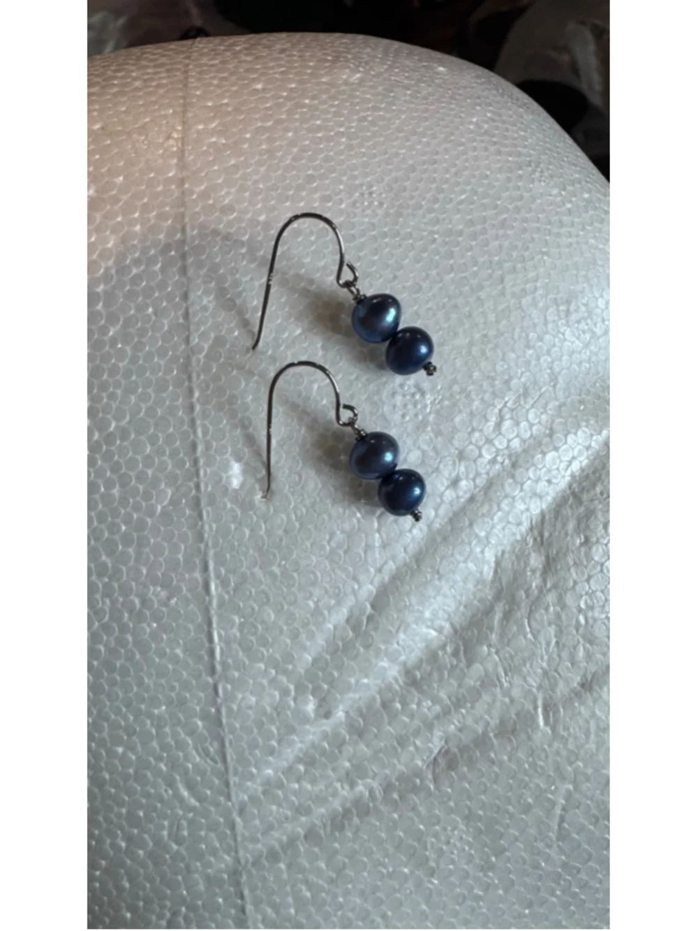 Women's dark blue Pearl Drop Earrings One Size